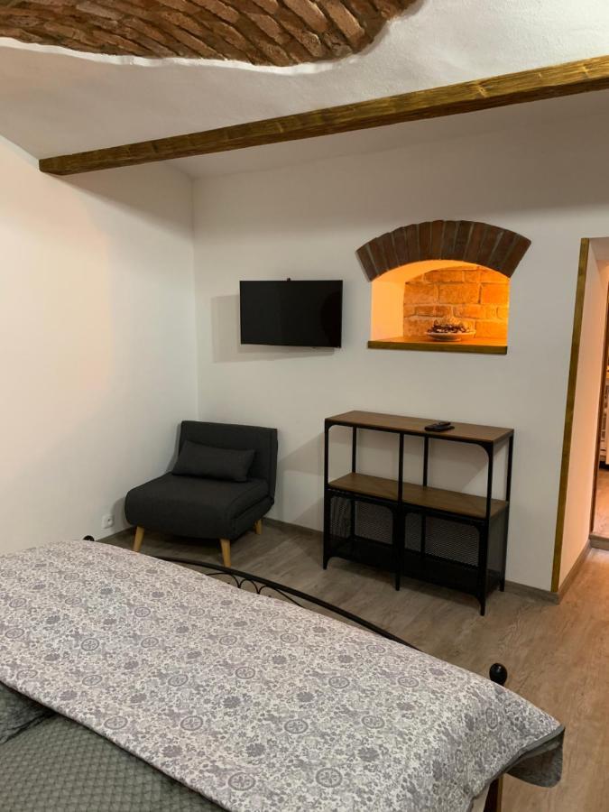 Apartmany Pod Kloboukem Jáchymov Esterno foto