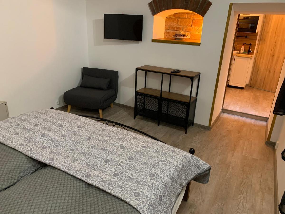 Apartmany Pod Kloboukem Jáchymov Esterno foto