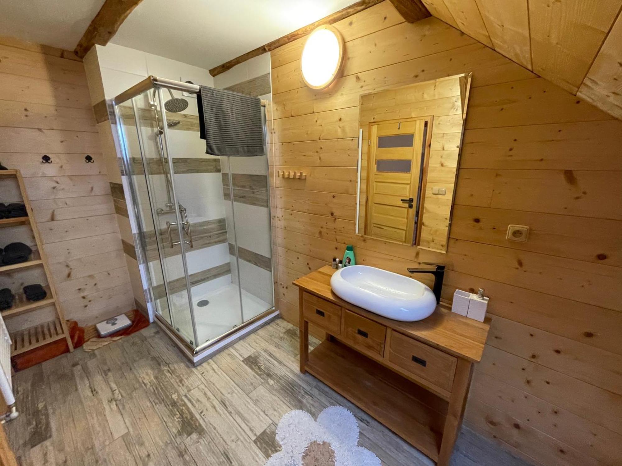 Apartmany Pod Kloboukem Jáchymov Esterno foto