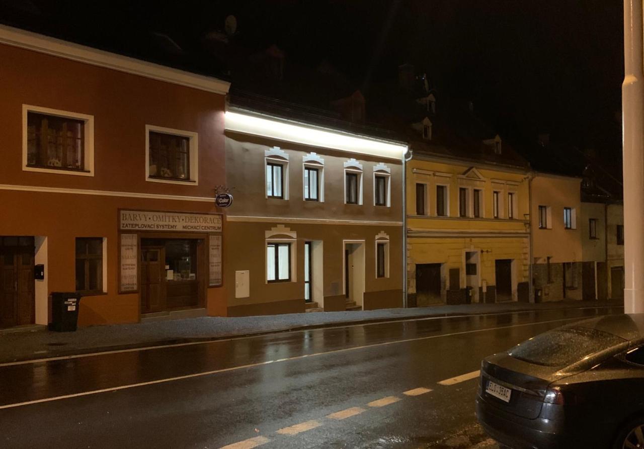 Apartmany Pod Kloboukem Jáchymov Esterno foto