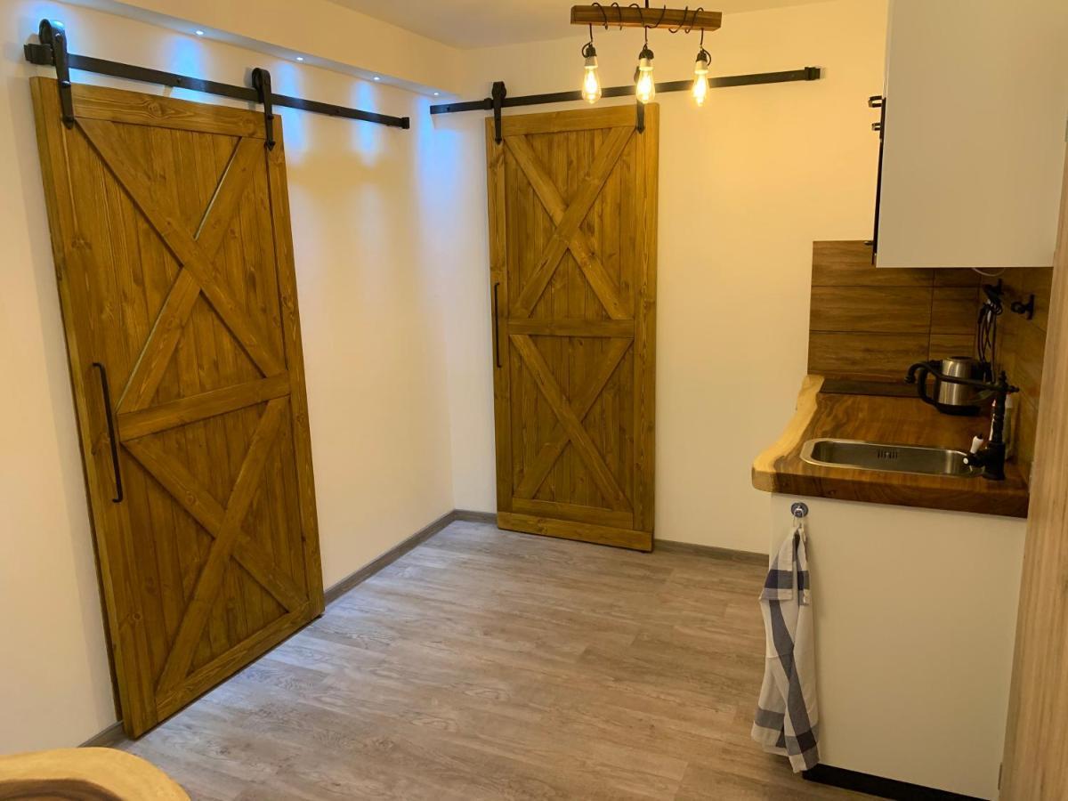 Apartmany Pod Kloboukem Jáchymov Esterno foto
